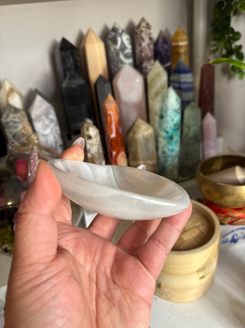 Crystal + Rocks | Gorgeous | White Onyx Heart Bowl | 3in
